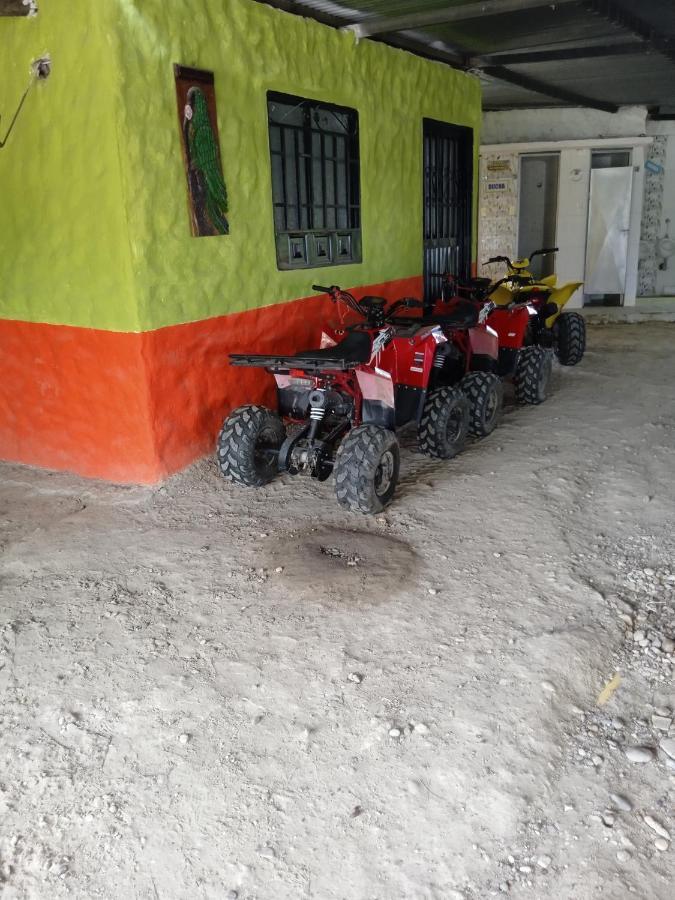 Posada La Tranquilidad Villavieja Bagian luar foto